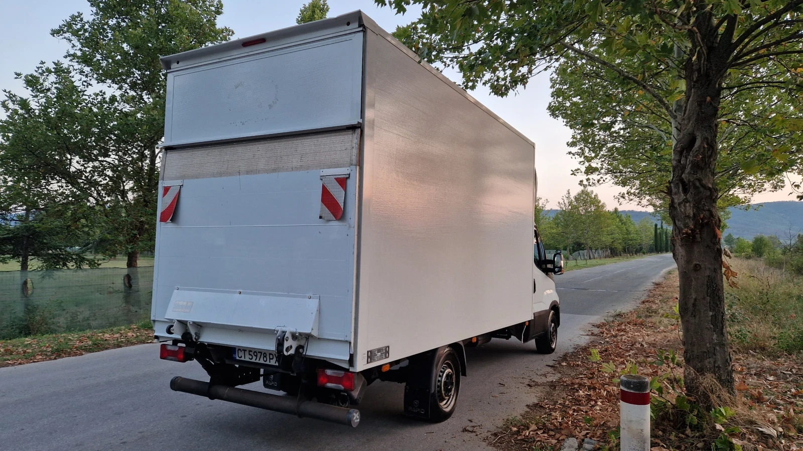 Iveco Daily 2.3   35s14 падащ борд  - изображение 6
