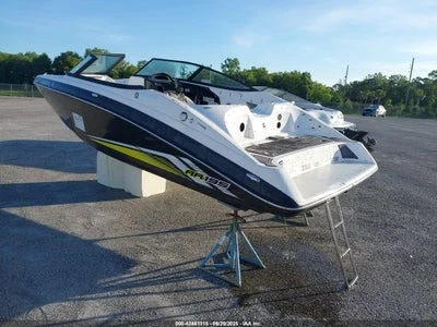 Лодка Yamaha AR 195 | ЦЕНА ДО БЪЛГАРИЯ | , снимка 3 - Воден транспорт - 54171563