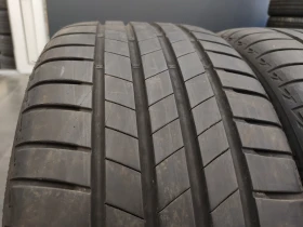 Гуми Летни 225/40R18, снимка 2 - Гуми и джанти - 47277744