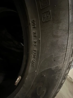 Гуми Зимни 235/60R18, снимка 3 - Гуми и джанти - 49588442