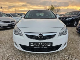Opel Astra 1.7CDTi, 110к.с., Cosmo , снимка 2