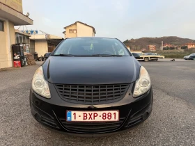 Opel Corsa 1.0i Климатик, снимка 2