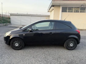 Opel Corsa 1.0i Климатик, снимка 4