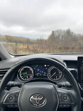 Toyota Camry Executive 2.5 HYBRID, снимка 11