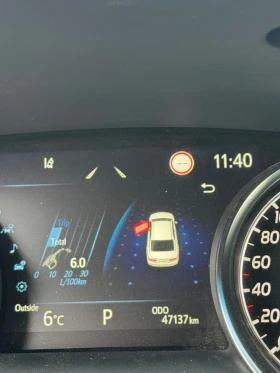 Toyota Camry Executive 2.5 HYBRID, снимка 9