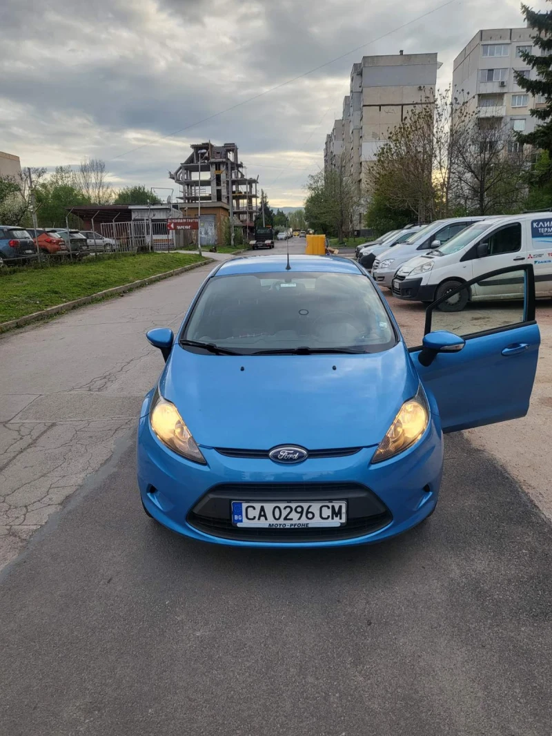 Ford Fiesta, снимка 6 - Автомобили и джипове - 46040113