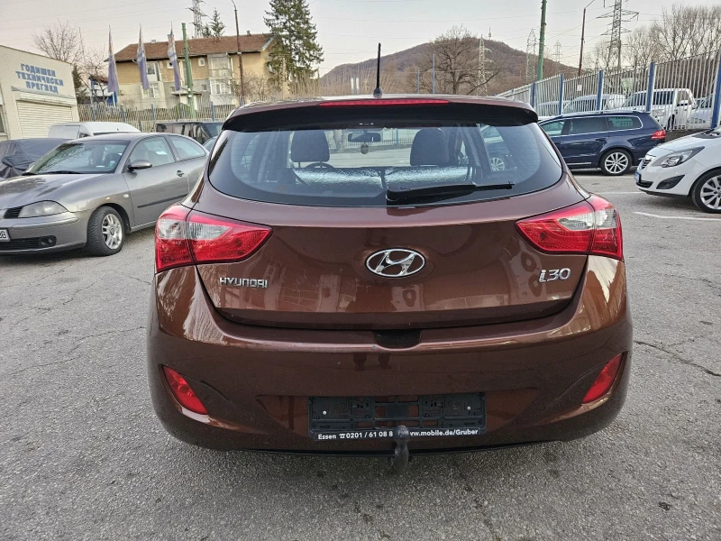 Hyundai I30 1.4 100k.s УНИКАТ, снимка 3 - Автомобили и джипове - 48407201