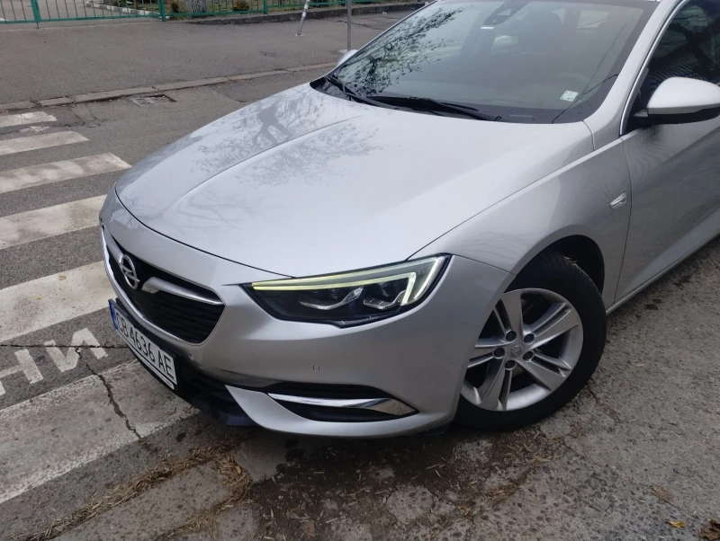 Opel Insignia 2000CDTI 174kc.AT8 SPORTS TOURER , снимка 2 - Автомобили и джипове - 48819582