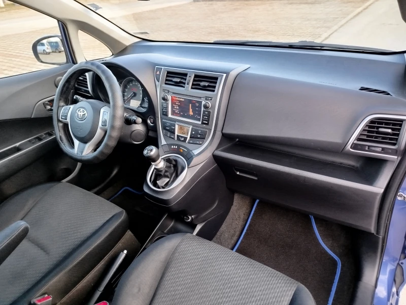 Toyota Verso S 1.4NAVI-PANORAMA, снимка 10 - Автомобили и джипове - 48884222