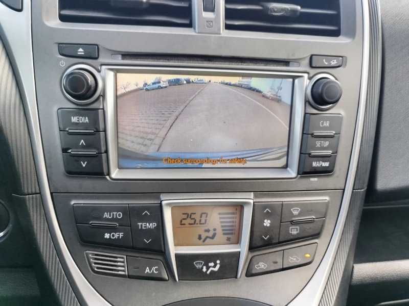 Toyota Verso S 1.4NAVI-PANORAMA, снимка 12 - Автомобили и джипове - 48884222