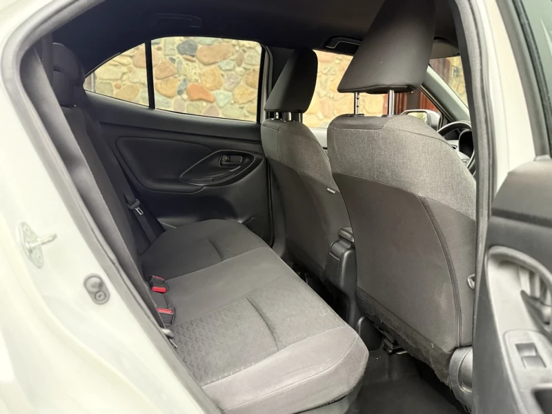 Toyota Yaris Cross 1.5 HYBRID, снимка 12 - Автомобили и джипове - 49004681