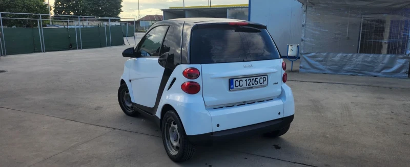 Smart Fortwo, снимка 5 - Автомобили и джипове - 49445773