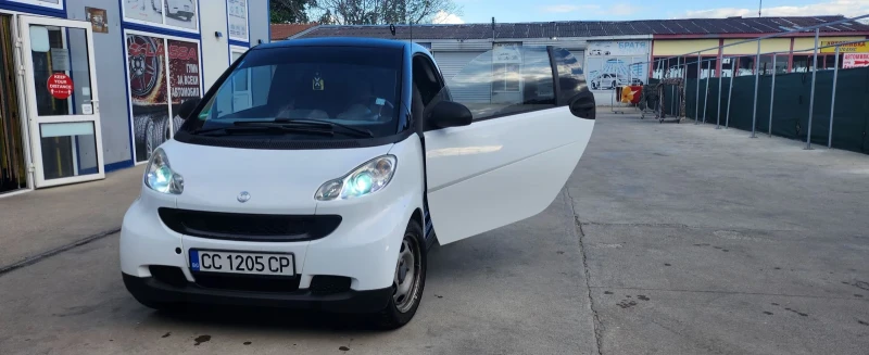 Smart Fortwo, снимка 1 - Автомобили и джипове - 49445773