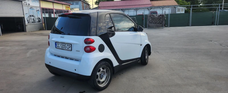 Smart Fortwo, снимка 6 - Автомобили и джипове - 49445773