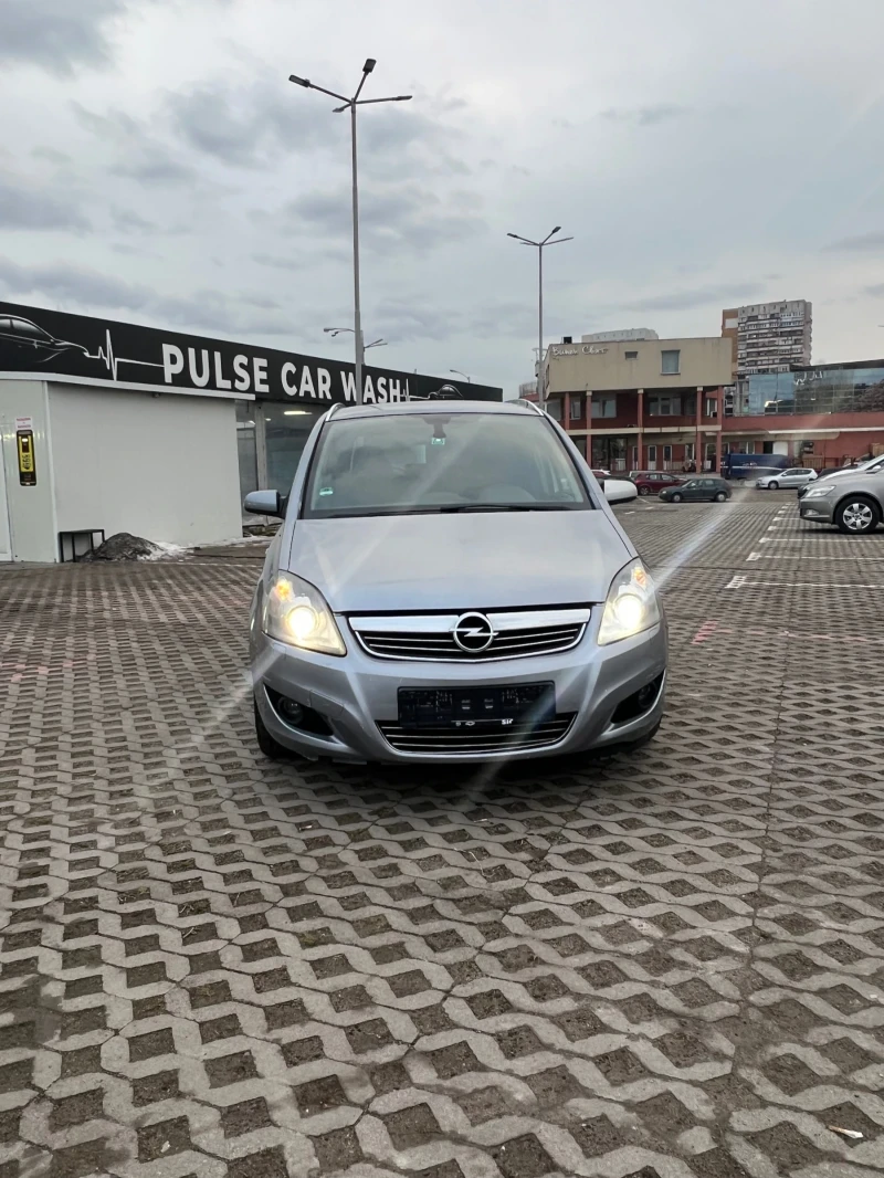 Opel Zafira Нов внос от  Германия , снимка 10 - Автомобили и джипове - 49506645