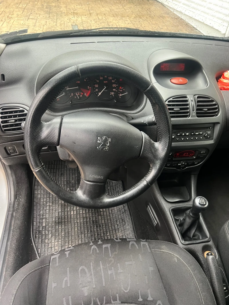 Peugeot 206 SW, снимка 6 - Автомобили и джипове - 49539240