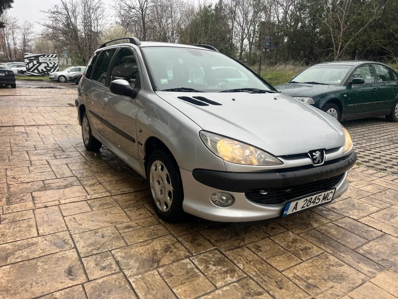 Peugeot 206 SW, снимка 2 - Автомобили и джипове - 49539240