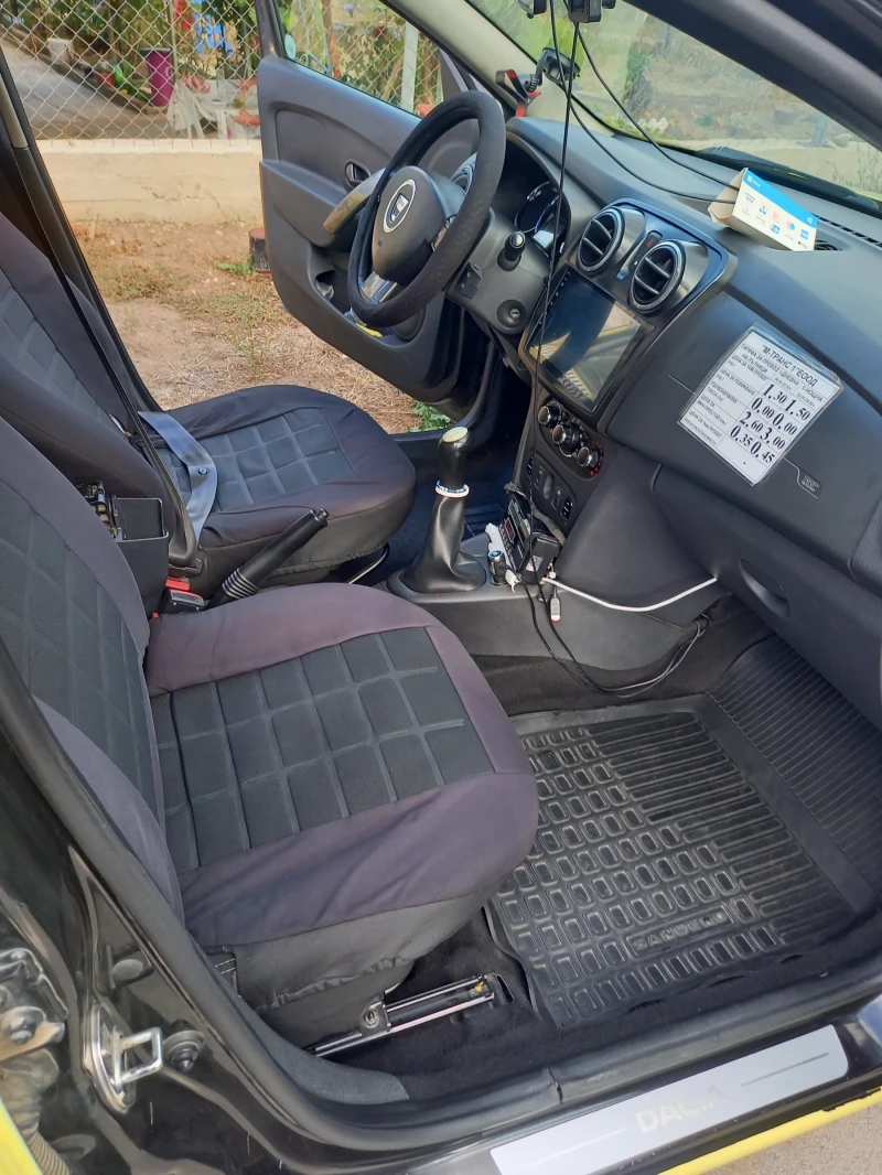 Dacia Logan MCV, снимка 15 - Автомобили и джипове - 51911805