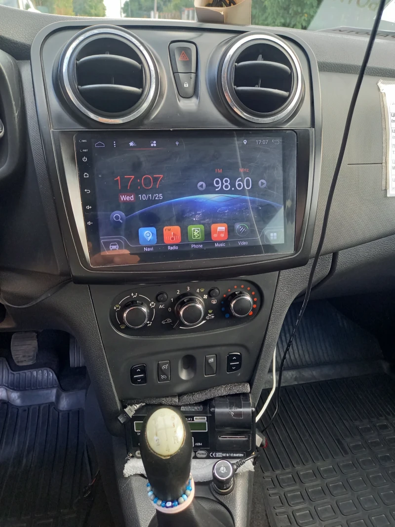 Dacia Logan MCV, снимка 7 - Автомобили и джипове - 51911805