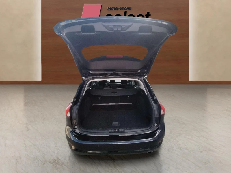 Ford Focus 1.0 Ecoboost, снимка 12 - Автомобили и джипове - 52089384