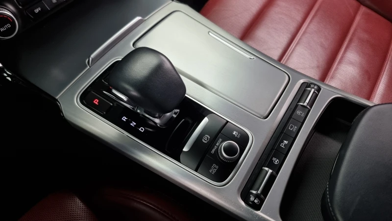 Kia Stinger 3.3T AWD GT autogeorge.com, снимка 9 - Автомобили и джипове - 52134114