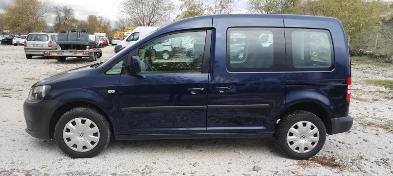 VW Caddy 1.6 TDI EURO 5, снимка 3 - Автомобили и джипове - 52392499