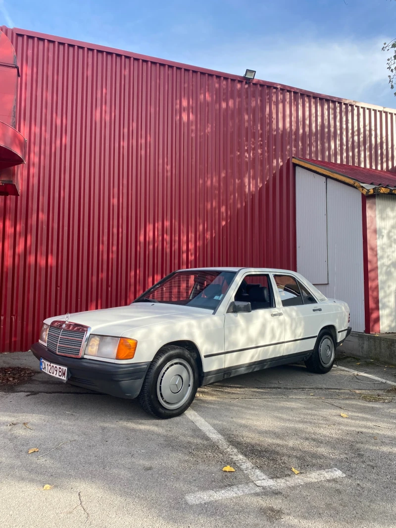 Mercedes-Benz 190 190D, снимка 11 - Автомобили и джипове - 52679070
