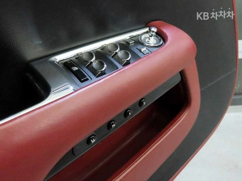 Rolls-Royce Wraith 6.6 V12 ФИНАНСИРАНЕ, снимка 12 - Автомобили и джипове - 53243054