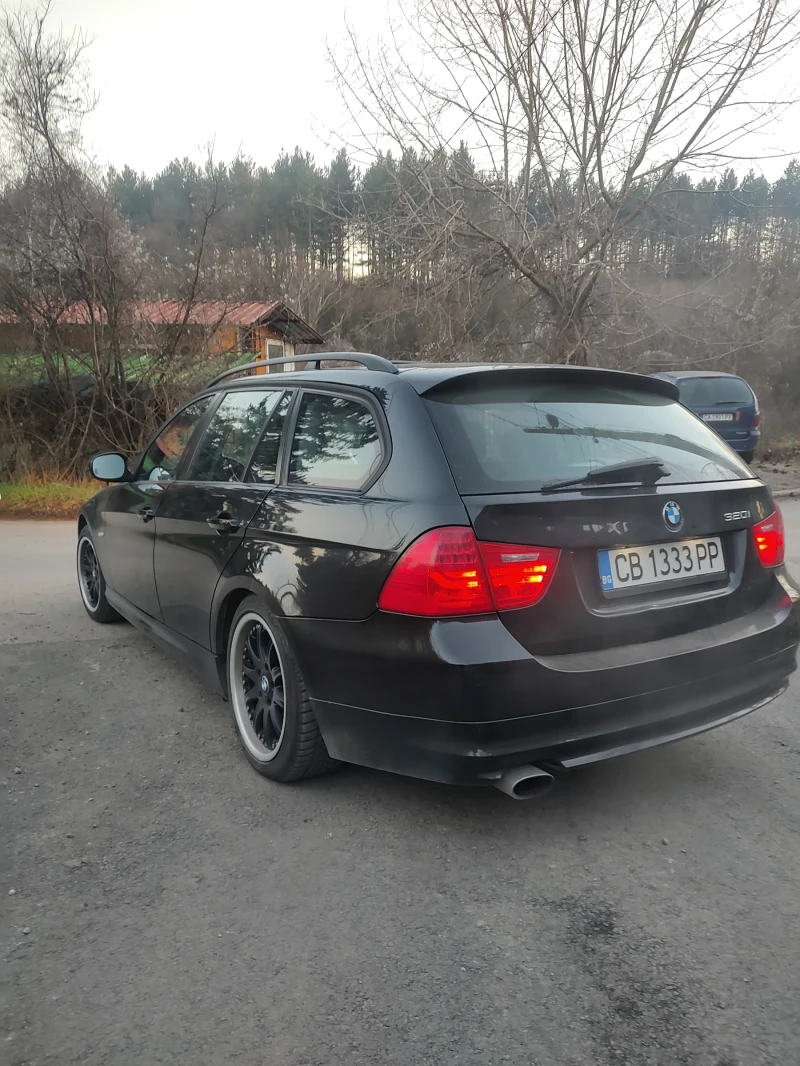 BMW 320, снимка 4 - Автомобили и джипове - 53267135