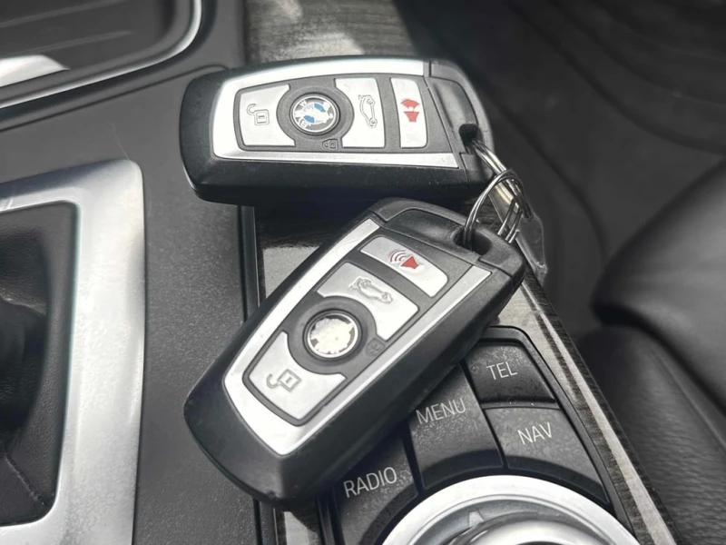 BMW 335 * xDrive * CARFAX * HARMAN/KARDON* ДВА КЛЮЧА* , снимка 13 - Автомобили и джипове - 53465196