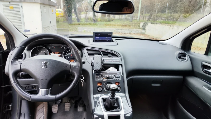 Peugeot 5008 1.6 hdi, снимка 6 - Автомобили и джипове - 53509535