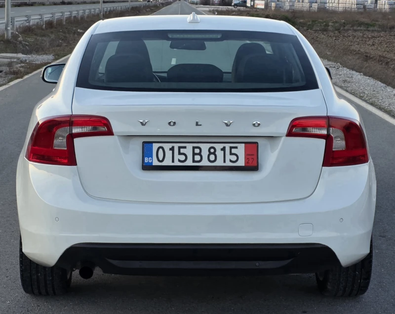 Volvo S60 2.0d 136ks, снимка 5 - Автомобили и джипове - 53528262