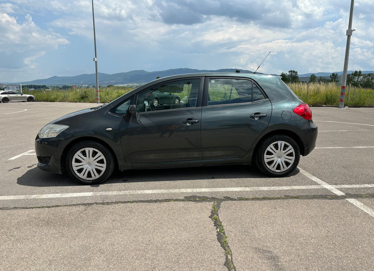 Toyota Auris 1.6 VVTI - изображение 9