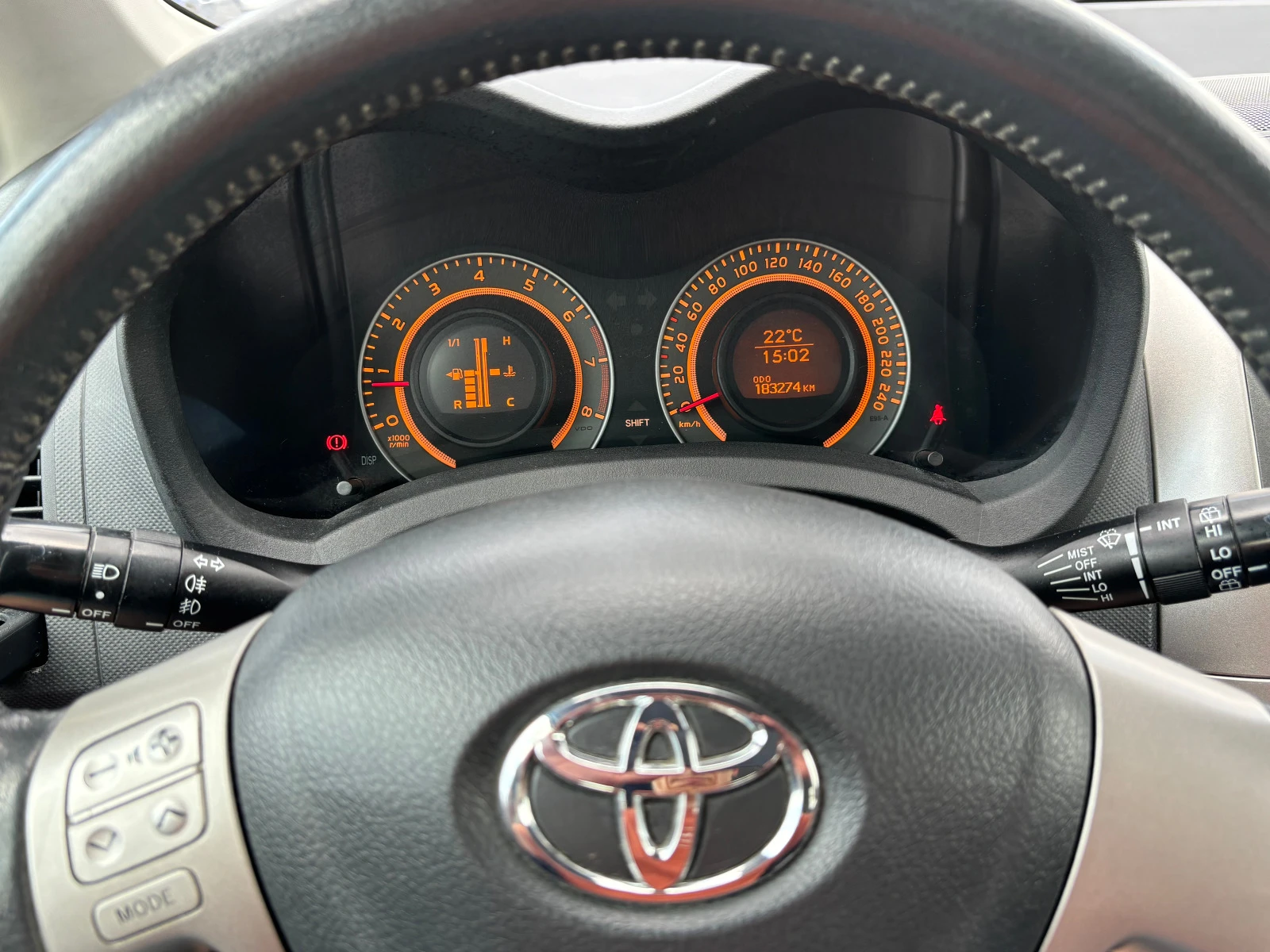 Toyota Auris 1.6 VVTI - изображение 7