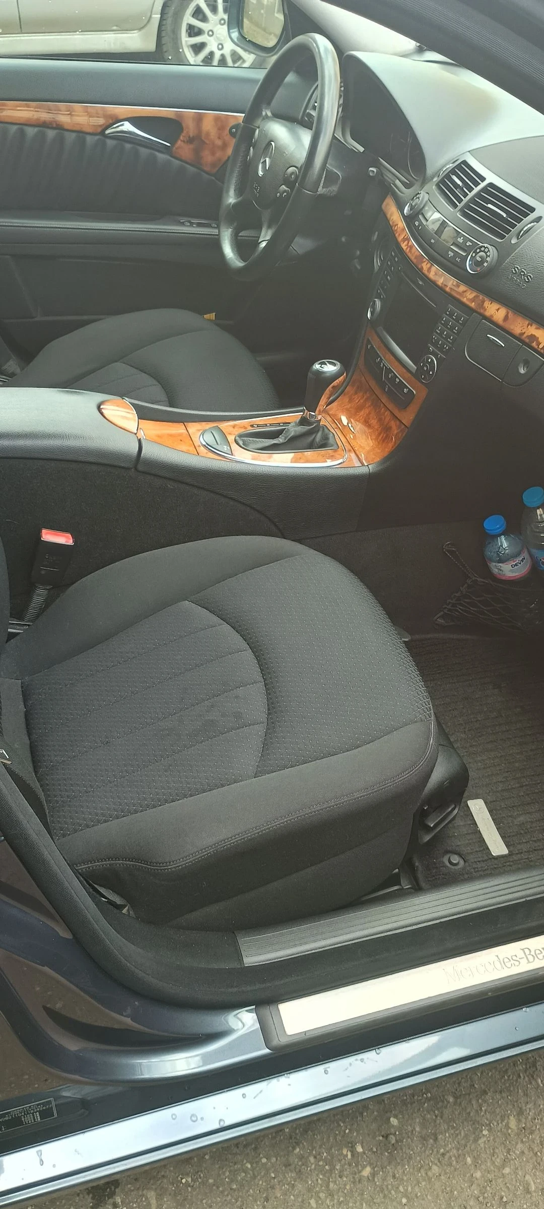 Mercedes-Benz E 200 Kompressor - изображение 6