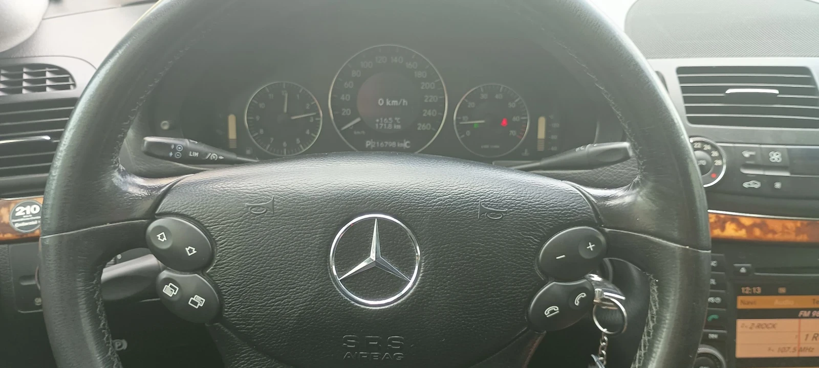 Mercedes-Benz E 200 Kompressor - изображение 10