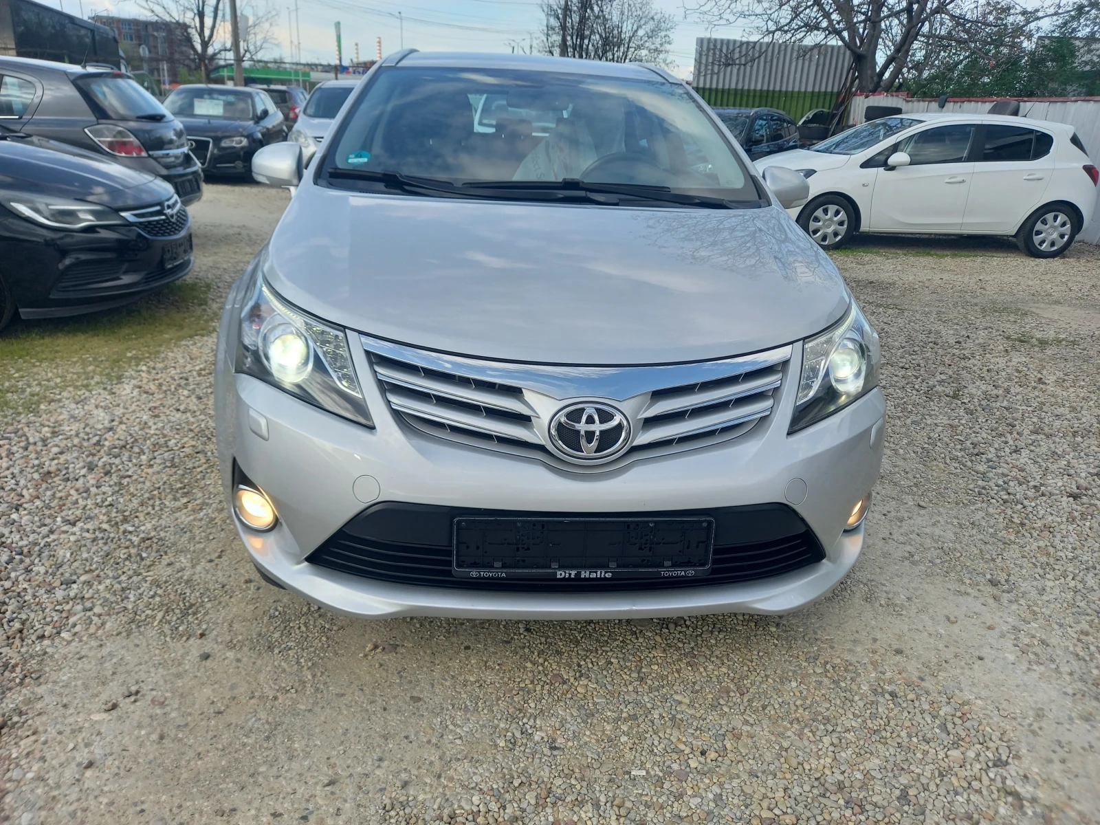 Toyota Avensis 2.0D4Dнавигация.Би Ксенон.камера. - изображение 3