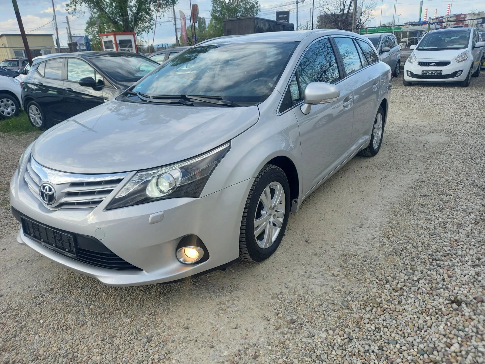 Toyota Avensis 2.0D4Dнавигация.Би Ксенон.камера. - изображение 4