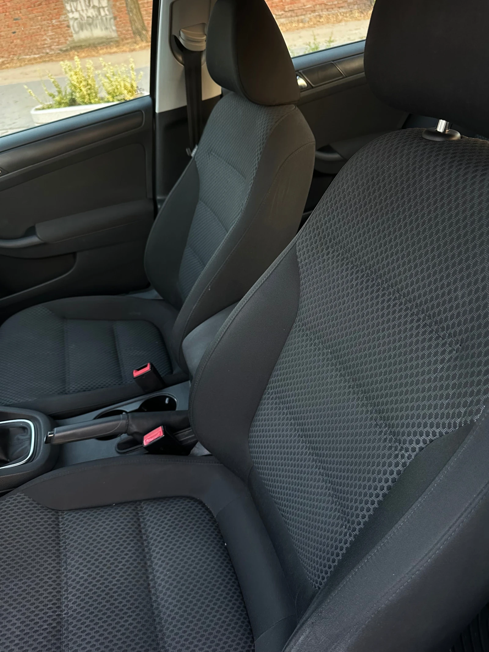 VW Jetta 2.0 става на Газ - изображение 10