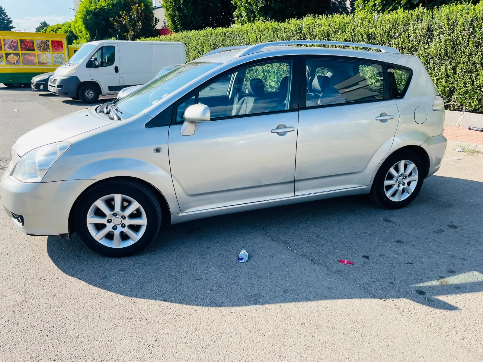 Toyota Corolla verso 1.8 VVT-i - изображение 2