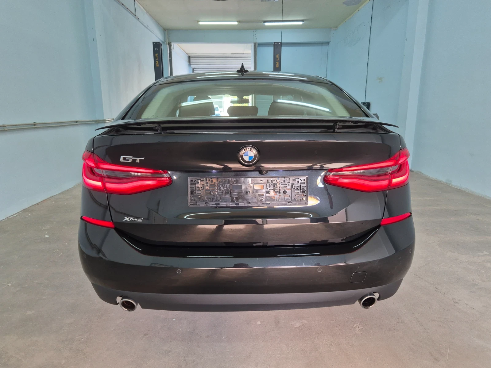 BMW 6 GT 3.0D* XDRIVE* КАМЕРА* КОЖА* НАВИ* ДИГИТАЛНО-ТАБЛО - изображение 6