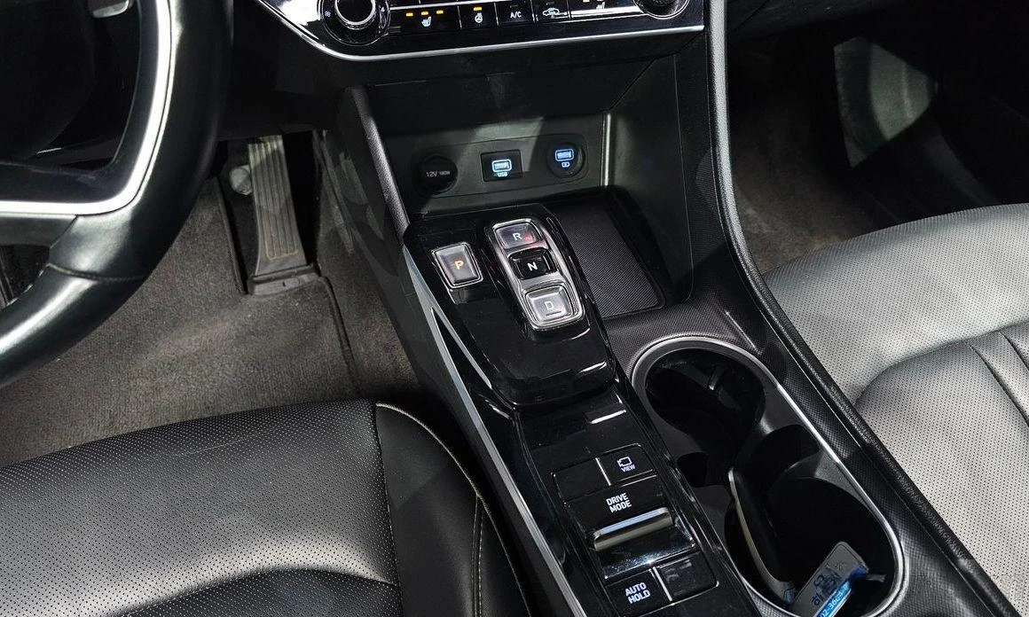 Hyundai Sonata 2.0 LPG Style * -   *  | Mobile.bg   9