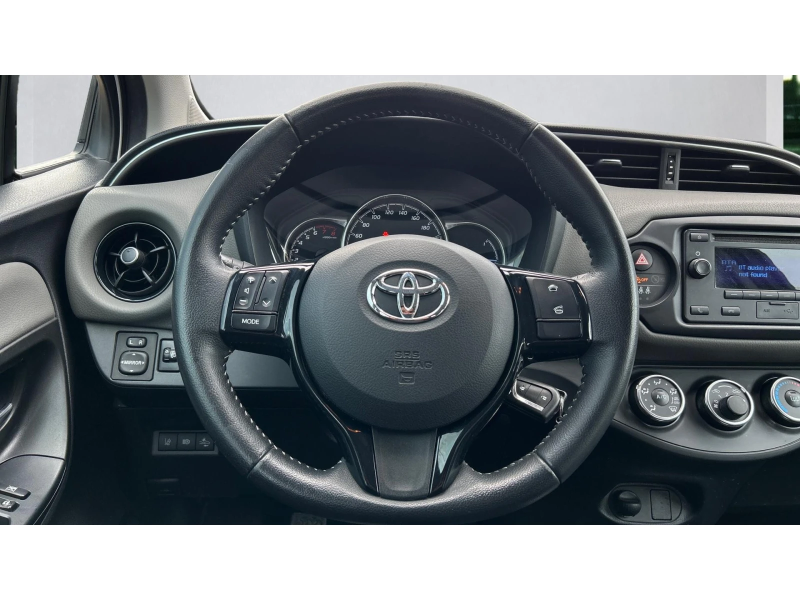 Toyota Yaris Месечна вноска от 286 лв. - изображение 9