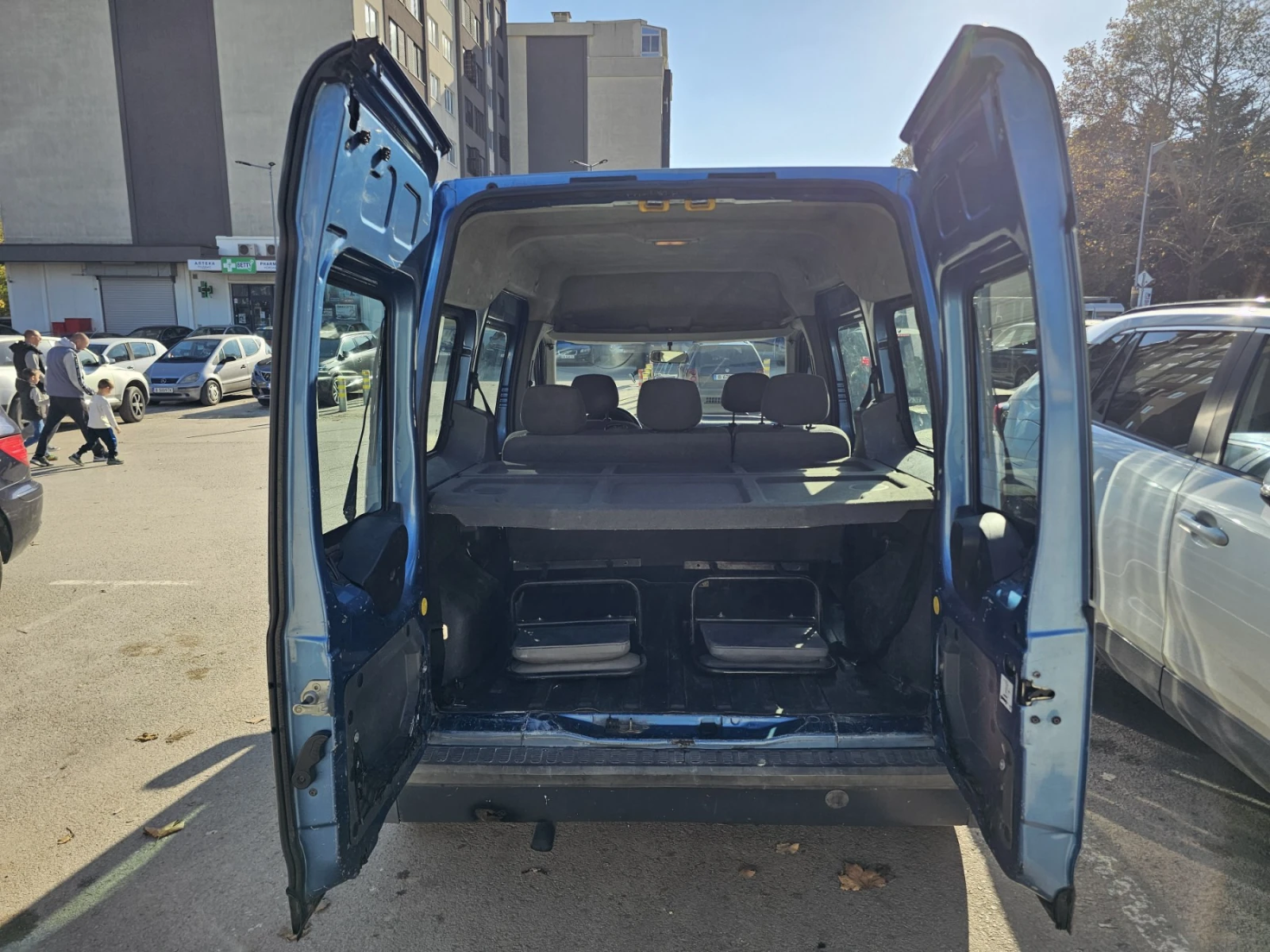 Ford Tourneo Connect Дълга База, 7 местен(6+ 1), 1.8TDCI L - изображение 9