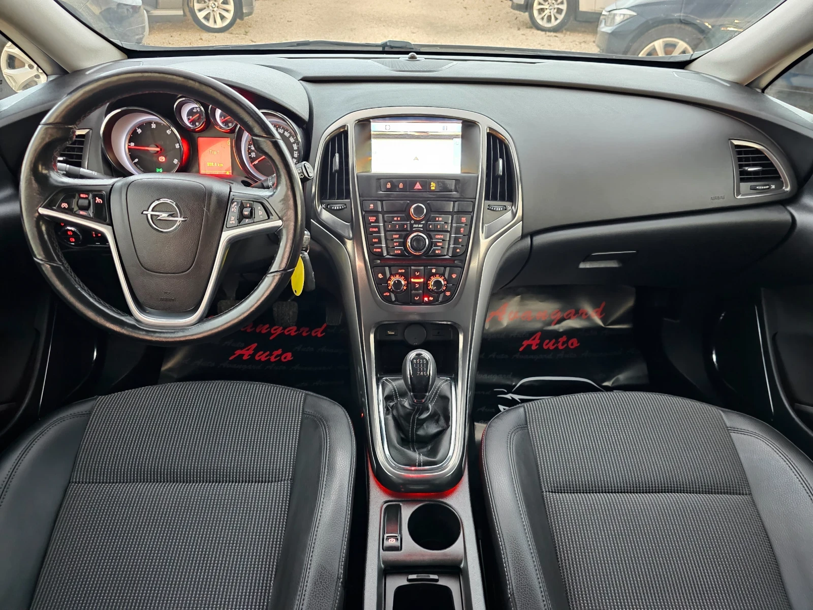 Opel Astra 1.7CDTi, 110к.с., Cosmo  - изображение 7