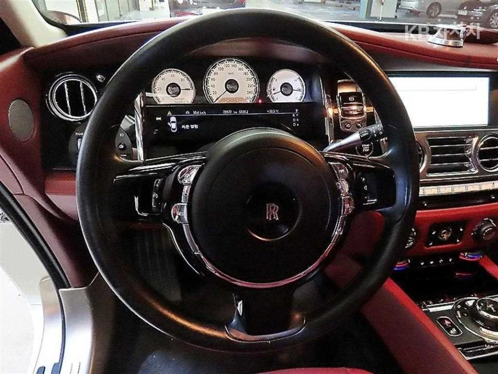 Rolls-Royce Wraith 6.6 V12 ����������� | Mobile.bg � ����������� 8