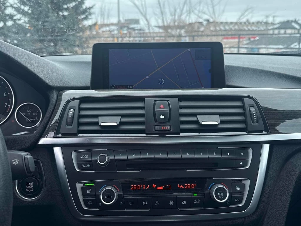 BMW 335 * xDrive * CARFAX * HARMAN/KARDON* ��� �����*  | Mobile.bg � ����������� 10