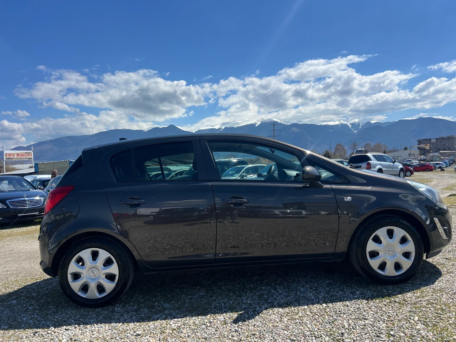 Opel Corsa 1.4 бензин-Газ, снимка 7 - Автомобили и джипове - 54102560