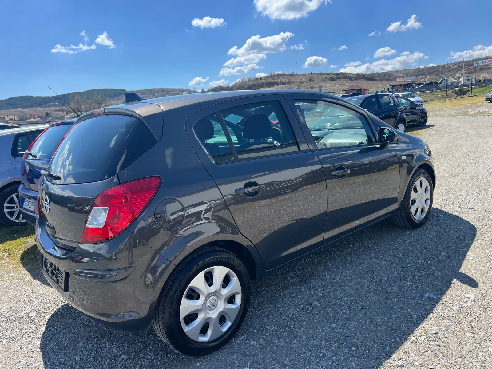 Opel Corsa 1.4 бензин-Газ, снимка 2 - Автомобили и джипове - 54102560