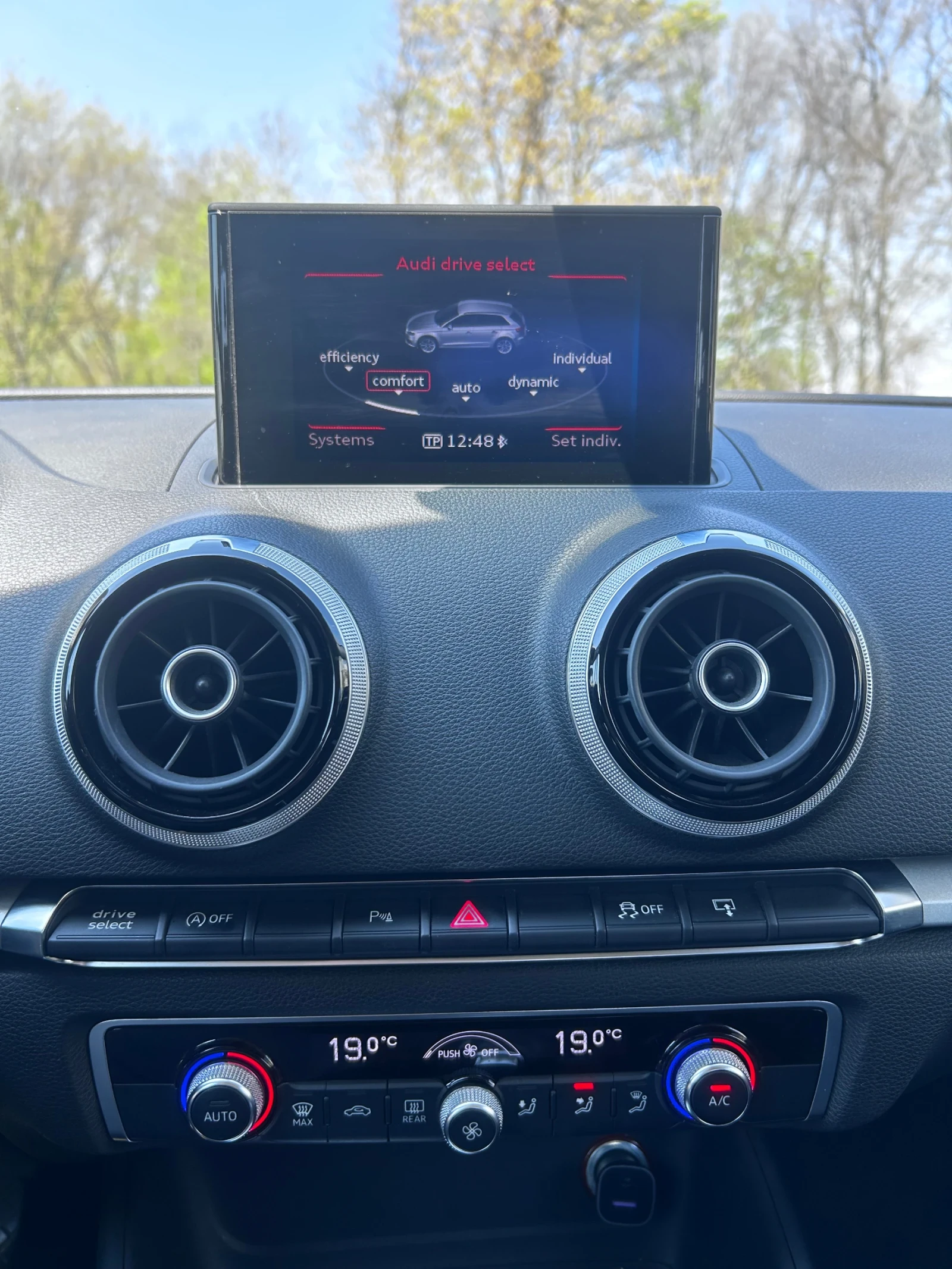 Audi A3 2.0 TDI s-line, снимка 8 - Автомобили и джипове - 54253873